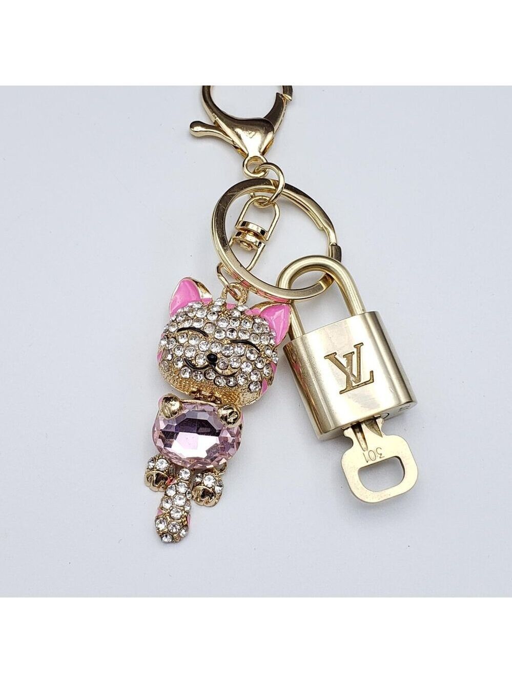 Authentic LV Gold Padlock & Key 🔑 Designer Bag Charm w/ Unbranded Cat Keychain - Picture 9 of 12